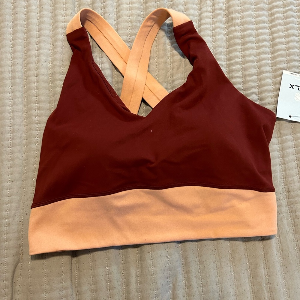 👍BRAND NEW! FLX burgundy active crop